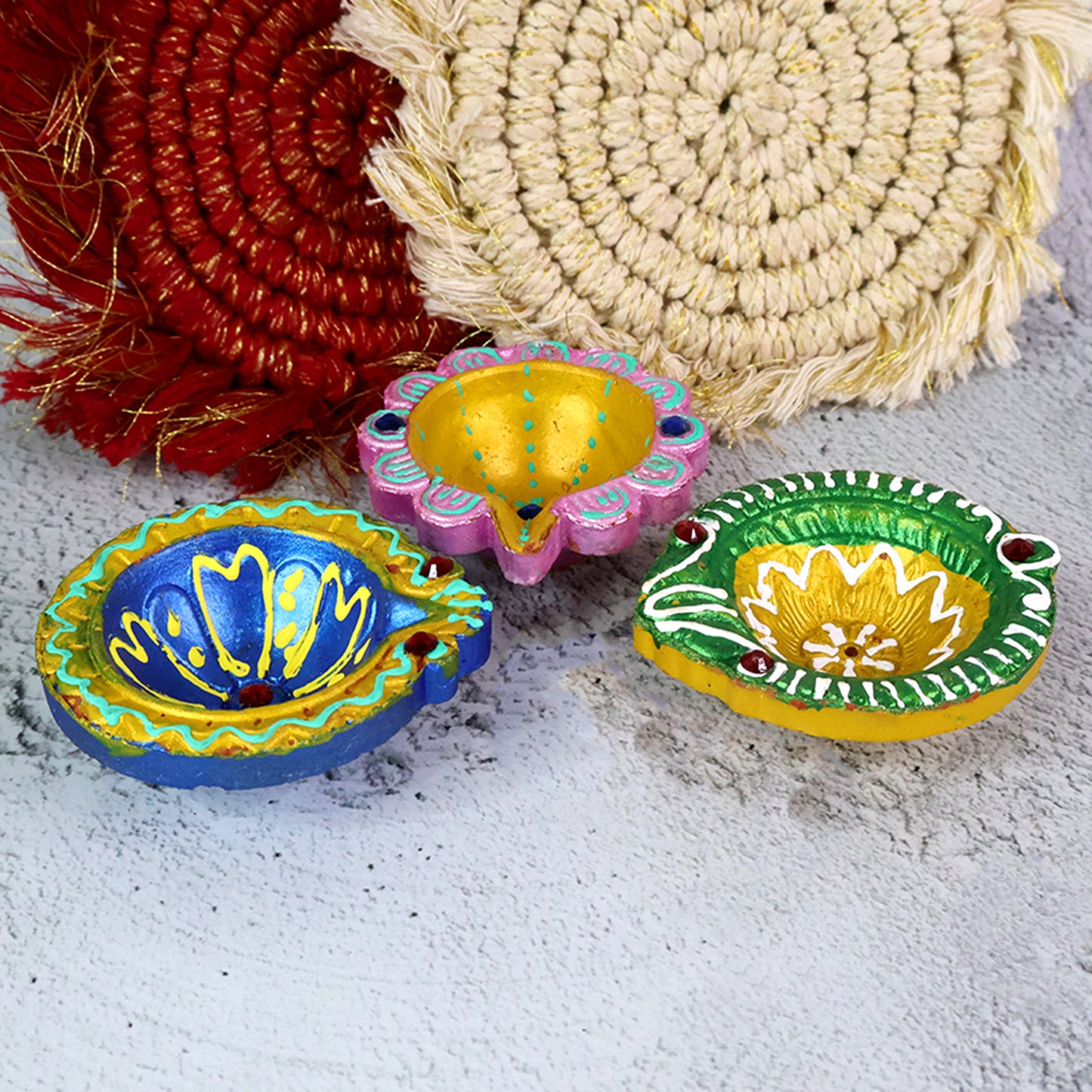 Decorative Hand-painted Clay Diya Set (6 Pc)